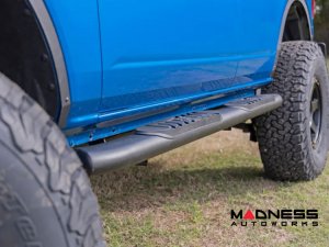 Ford Bronco Nerf Bars - Oval Step - Rough Country